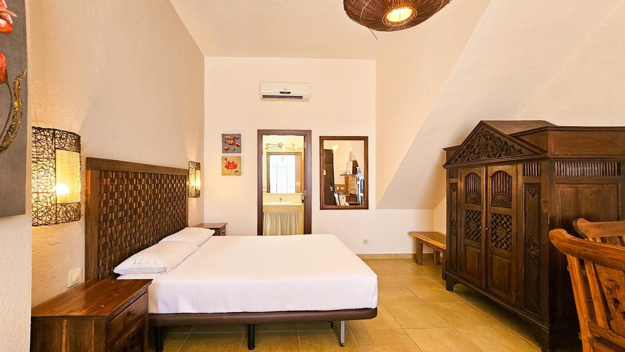 Zahara Sol Villas Y Apartamentos By Qhotels Zahara de los Atunes Bagian luar foto
